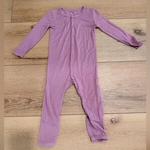 Kyte Baby Lavender sleeper pajama footless one piece